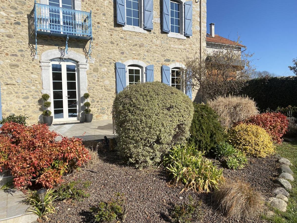 La Maison Du Bonheur Ausson Exterior foto